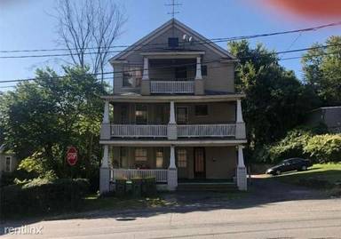 Main picture of 79 Robbins St