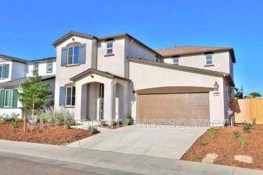 Main picture of 983 Robinson St