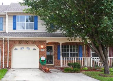 Main picture of 608 Windmill Pt