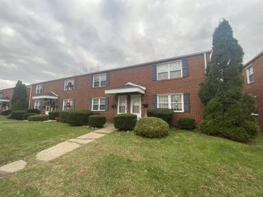 Main picture of Summit Apartments