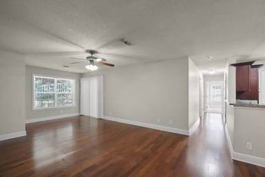 Main picture of 4208 Santa Fe Pkwy