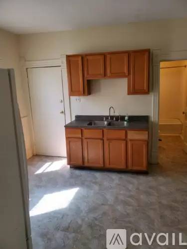 Main picture of 2519 S 6th St