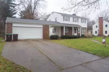 Main picture of 409 Lombard St