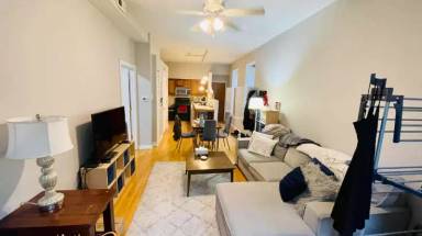 Main picture of 1368 W Evergreen Ave