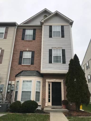 Main picture of 1914 Gardenia Ct