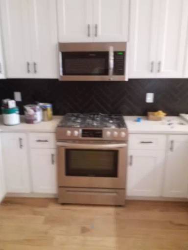 Main picture of 4890 Eliot St