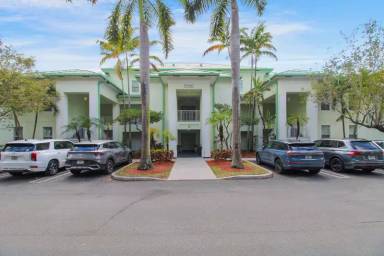 Main picture of 5350 NW 87th Ave