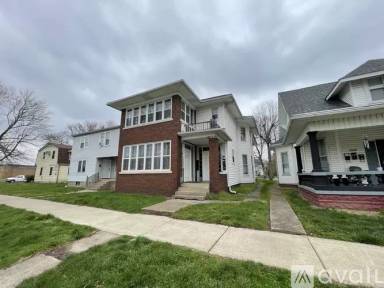 Main picture of 1033 North 7th Street - 2