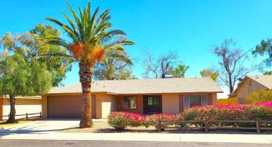 Main picture of 11847 S Paiute St