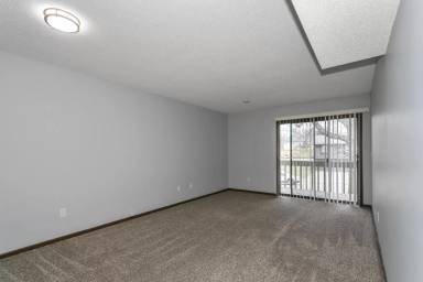 Main picture of 7009 N Chas Dr