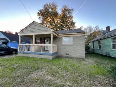 Main picture of 773 David St