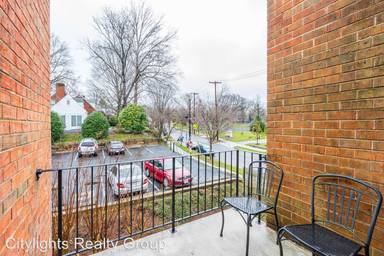 Main picture of 4545 MacArthur Blvd NW