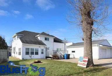 Main picture of 1350 Manitowoc Rd