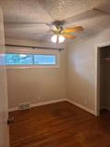 Main picture of 402 W High St