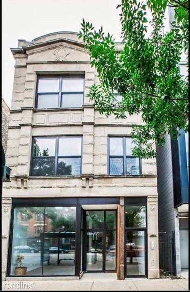 Main picture of 2153 W Division St