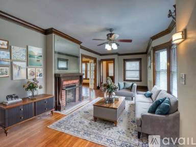Main picture of 10112 Columbia Ave