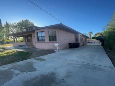 Main picture of 1108 E Central Ave