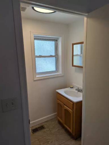 Main picture of 2930 W Arizona St