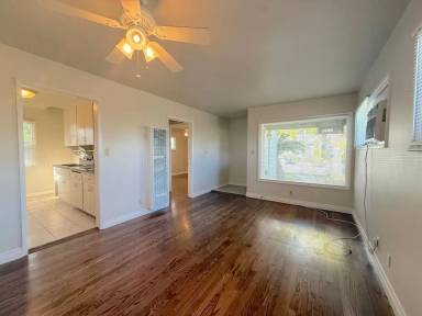 Main picture of 207 S Mission Dr
