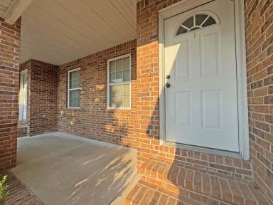 Main picture of 719 E Watermill Cir
