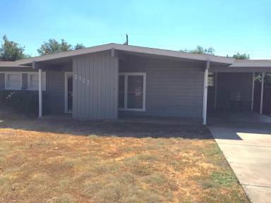 Main picture of 2727 Rice Ave