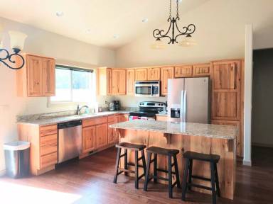 Main picture of 114 Owl Creek Trl