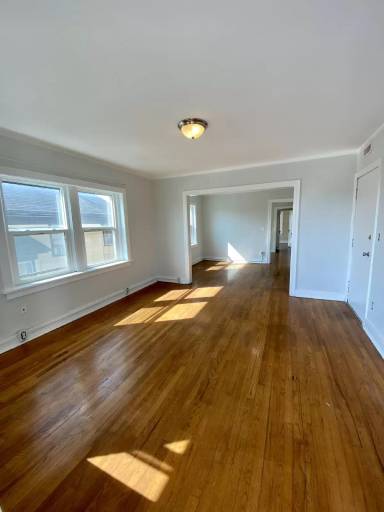 Main picture of 3816 Washington St