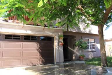 Main picture of 6117 Greenwood Ave