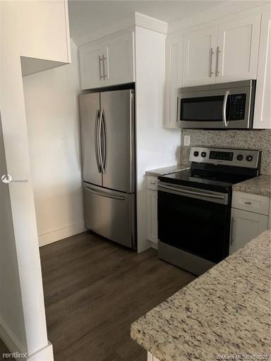 Main picture of Camino Court Condo