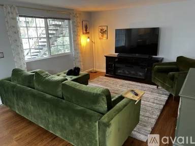 Main picture of 2133 Hawkins Ln
