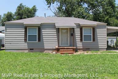 Main picture of 706 N Redbud Dr