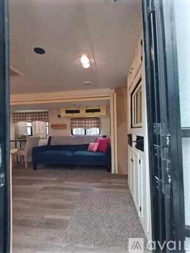 Main picture of 9529 Walnut Dr