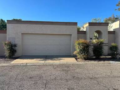 Main picture of 2825 W Medlar Pl