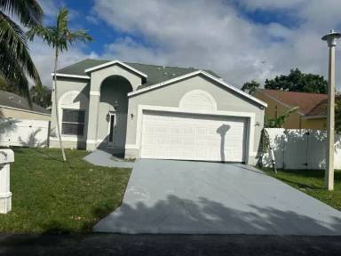 Main picture of 3 Ripley Way