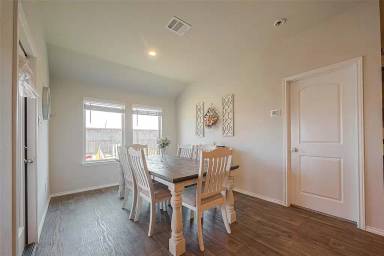 Main picture of 21501 Rustic Elm Dr