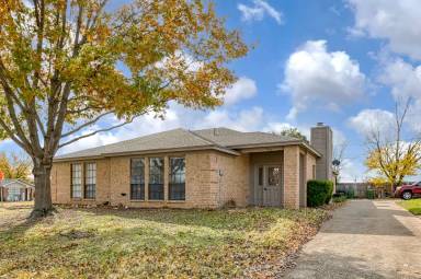 Main picture of 5428 Wild West Dr