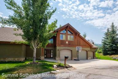 Main picture of 3 Keystone Ct