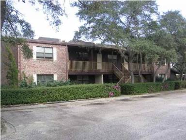 Main picture of 211 Tooke St
