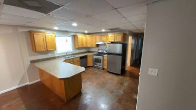 Main picture of 147 Eureka Dr