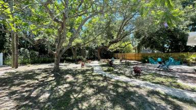 Main picture of 2504 S Milmar Dr
