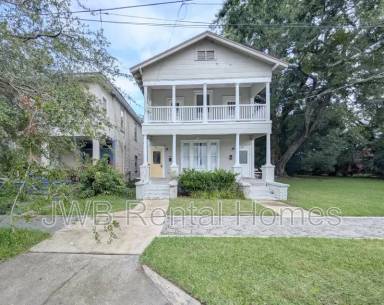 Main picture of 1924 Walnut St