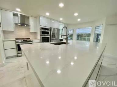 Main picture of 109 Gables Blvd