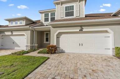 Main picture of 5123 Flag St