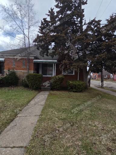 Main picture of 20233 Schaefer Hwy