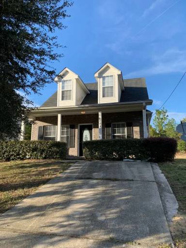 Main picture of 2174 Lake Silver Rd