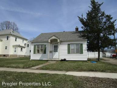 Main picture of 1411 W 9th St