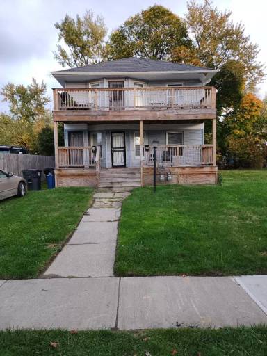 Main picture of 709 E 124th St