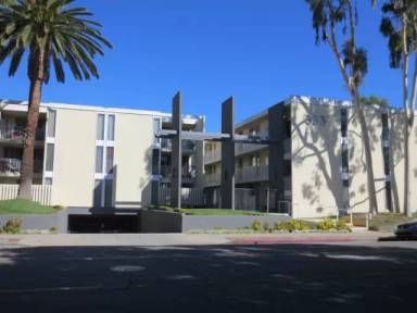 Main picture of 333 W California Blvd