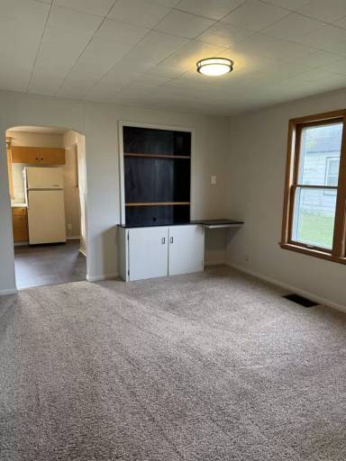 Main picture of 809 McLean Ave