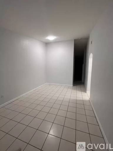 Main picture of 1663 SE 27th Dr